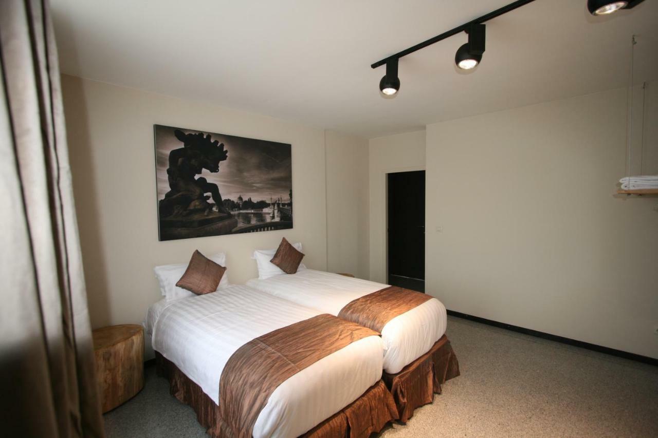 Amosa Liege City Centre Apart Regence 17 Exterior photo