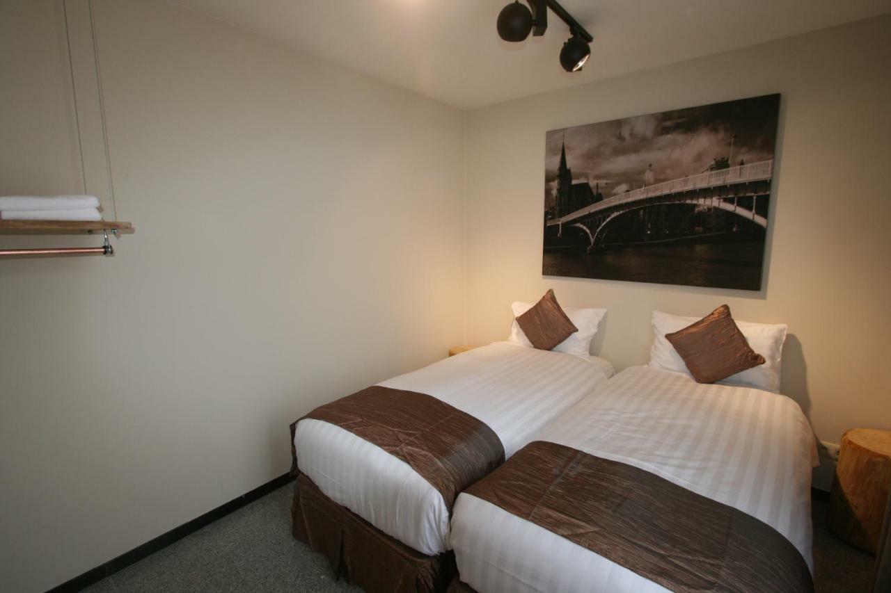 Amosa Liege City Centre Apart Regence 17 Exterior photo